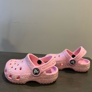 Pink Sparkling Crocs 6c